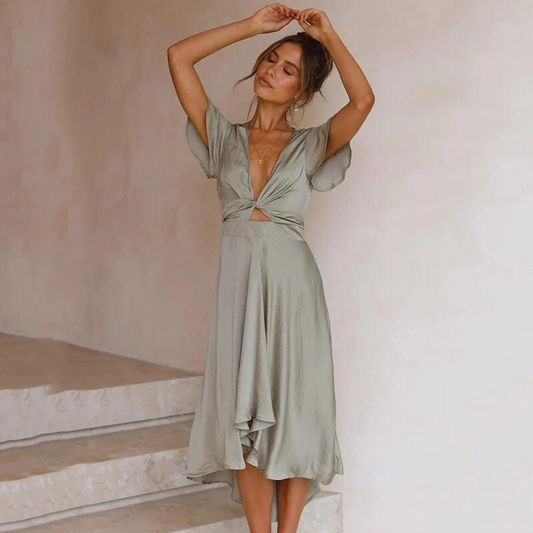 Robe d'été vintage Amelia à décolleté en V élégant